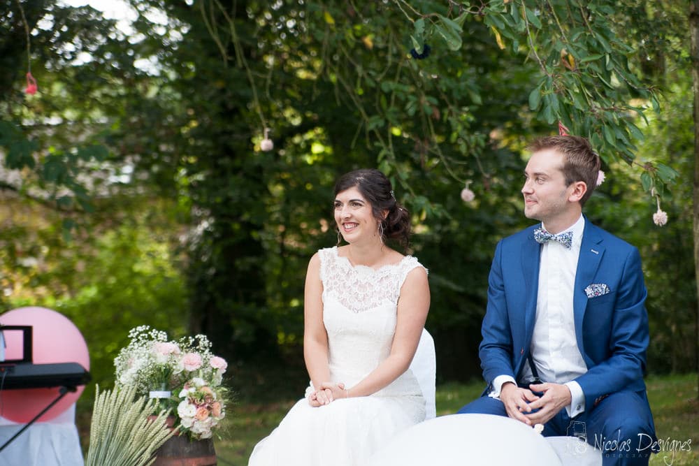 Mariage à la Gentilhommière d'Artres 8 cérémonie laïque