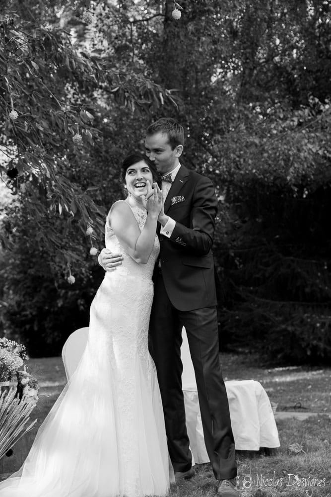 Mariage à la Gentilhommière d'Artres 13 cérémonie laïque