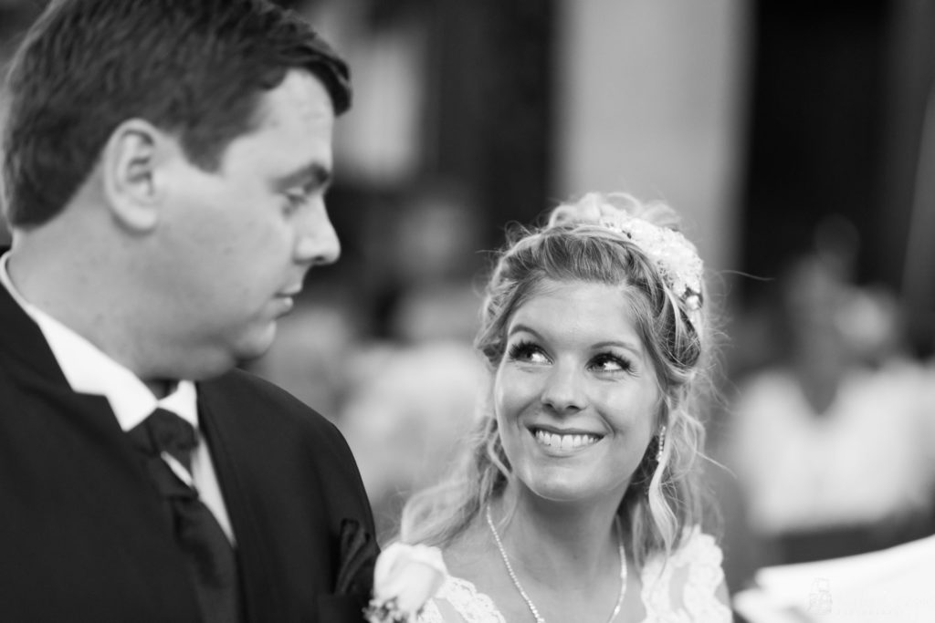 Mariage au château de Philiomel - Lillers 11 moment complice émotion mariage église